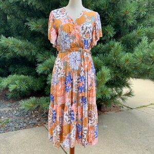 Petal & Pup Floral V-Neck Belted Dress 🌷